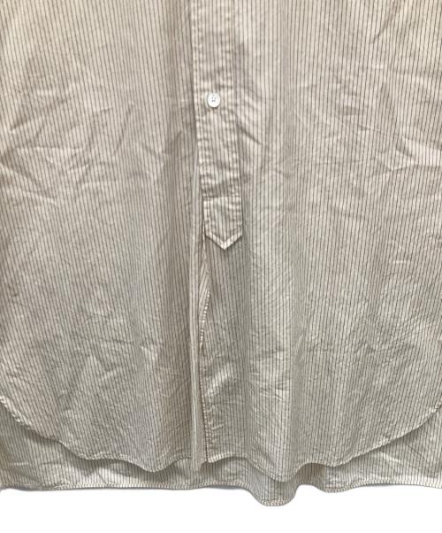 COMOLI（コモリ）COMOLI (コモリ) バンドカラーシャツ ベージュ サイズ:2の古着・服飾アイテム