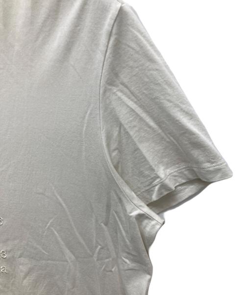Maison Margiela（メゾンマルジェラ）Maison Margiela (メゾンマルジェラ) カレンダーグラフィックロゴTシャツ ホワイト サイズ:XLの古着・服飾アイテム