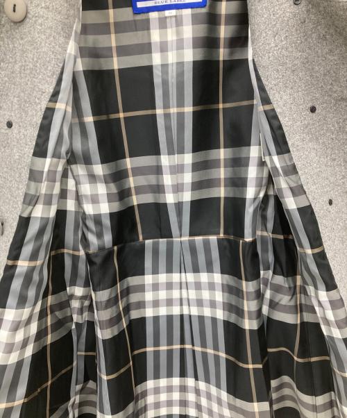 BURBERRY BLUE LABEL（バーバリーロンドンブルーレーベル）BURBERRY BLUE LABEL (バーバリーロンドンブルーレーベル) ダブルコート グレー サイズ:SIZE 38の古着・服飾アイテム