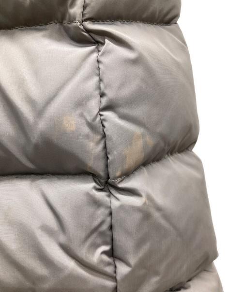 MONCLER（モンクレール）MONCLER (モンクレール) ファー付きダウンジャケット ライトグレー サイズ:Sの古着・服飾アイテム