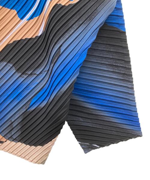 ISSEY MIYAKE（イッセイミヤケ）ISSEY MIYAKE (イッセイミヤケ) 長袖カットソー マルチカラー サイズ:SIZE 2の古着・服飾アイテム