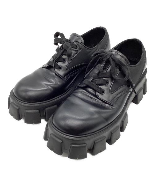PRADA（プラダ）PRADA (プラダ) ブラッシュドレザー レースアップ シューズ ブラック サイズ:7の古着・服飾アイテム