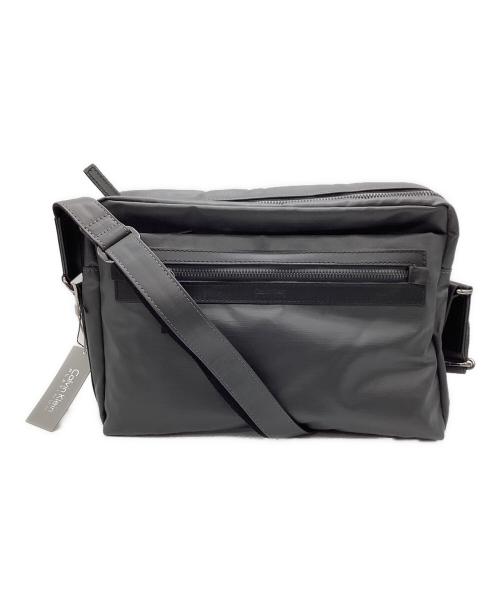 Calvin Klein platinum（カルバンクラインプラチナム）Calvin Klein platinum (カルバンクラインプラチナム) ショルダーバッグ ブラック×グレー 未使用品の古着・服飾アイテム