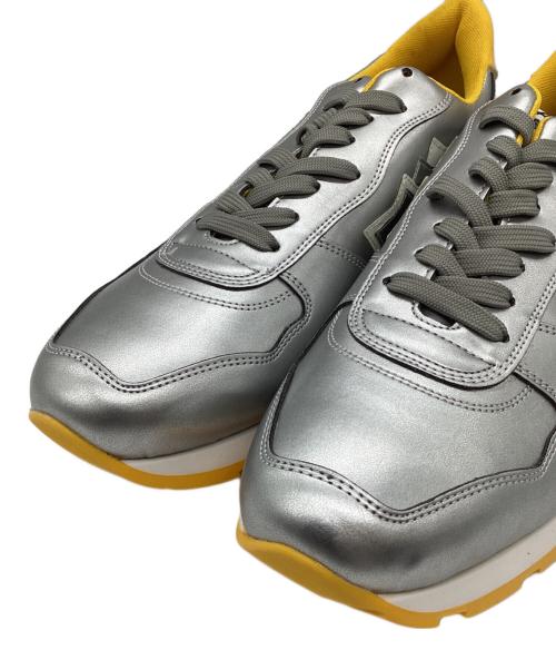 atlantic stars（アトランティックスターズ）atlantic stars (アトランティックスターズ) ローカットスニーカー シルバー×イエロー サイズ:44の古着・服飾アイテム