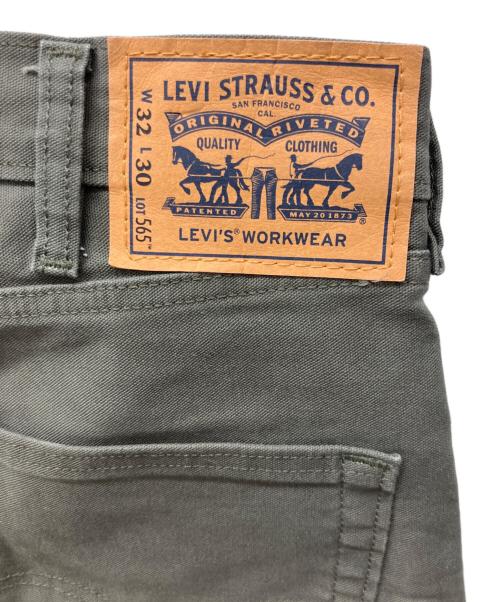 LEVI'S（リーバイス）LEVI'S (リーバイス) ダブルニーワークパンツ グリーン サイズ:W32L30の古着・服飾アイテム