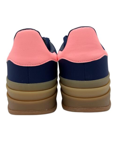 adidas（アディダス）adidas (アディダス) ガゼル ボールド ネイビー×ピンク サイズ:26.5㎝の古着・服飾アイテム
