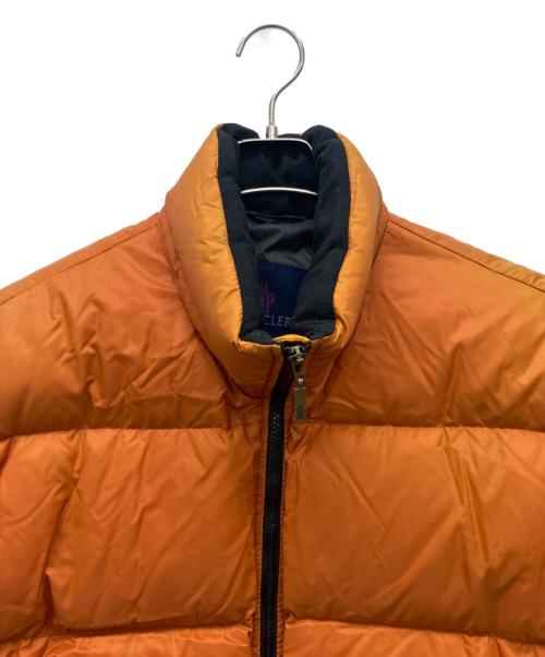 MONCLER（モンクレール）MONCLER (モンクレール) ダウンジャケット オレンジ サイズ:3の古着・服飾アイテム