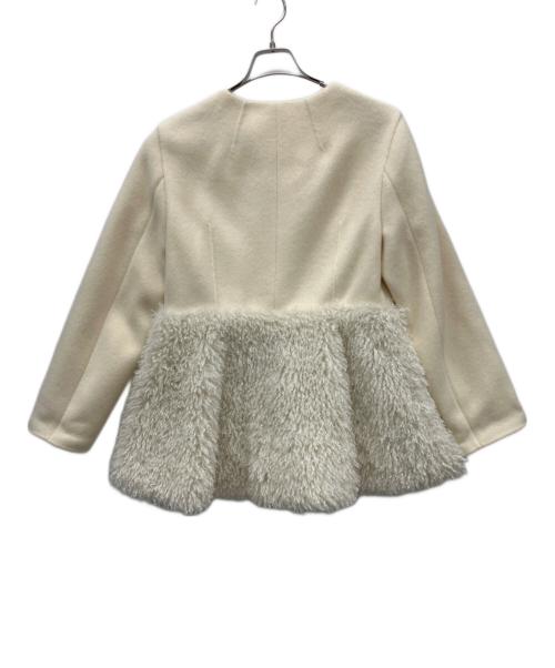 CADUNE（カデュネ）CADUNE (カデュネ) プードルペプラムコート ベージュ サイズ:36の古着・服飾アイテム