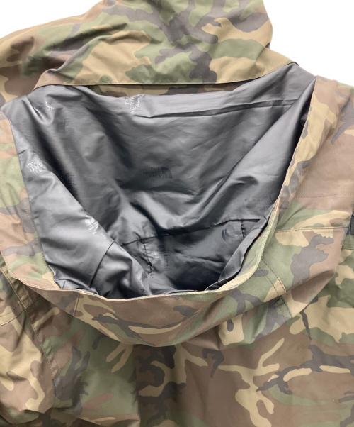 THE NORTH FACE（ザ ノース フェイス）THE NORTH FACE (ザ ノース フェイス) 中綿ライナー付迷彩ジャケット 迷彩 サイズ:Lの古着・服飾アイテム