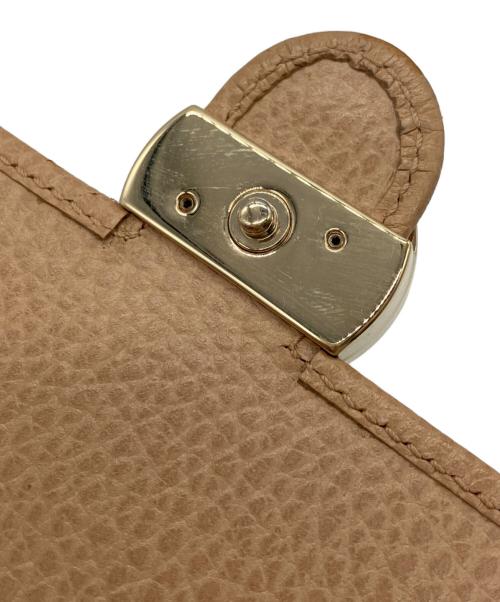 GUCCI（グッチ）GUCCI (グッチ) 2つ折り財布 ベージュの古着・服飾アイテム