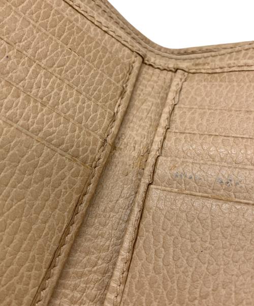 GUCCI（グッチ）GUCCI (グッチ) 2つ折り財布 ベージュの古着・服飾アイテム