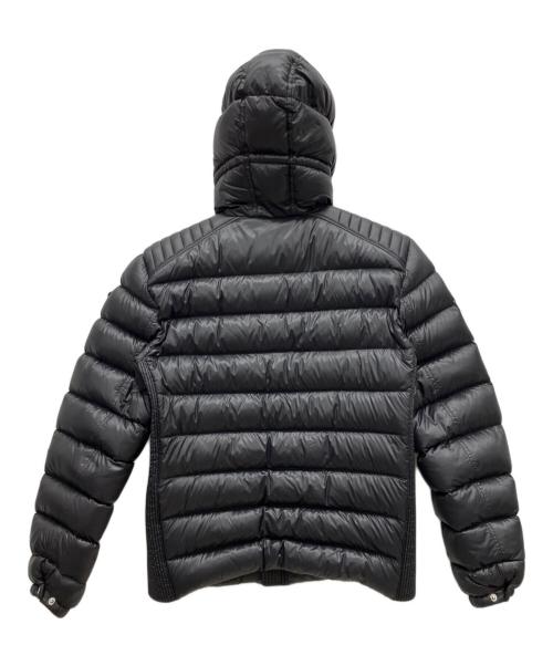 PRADA（プラダ）PRADA (プラダ) 三角プレートダウンジャケット ブラック サイズ:48の古着・服飾アイテム