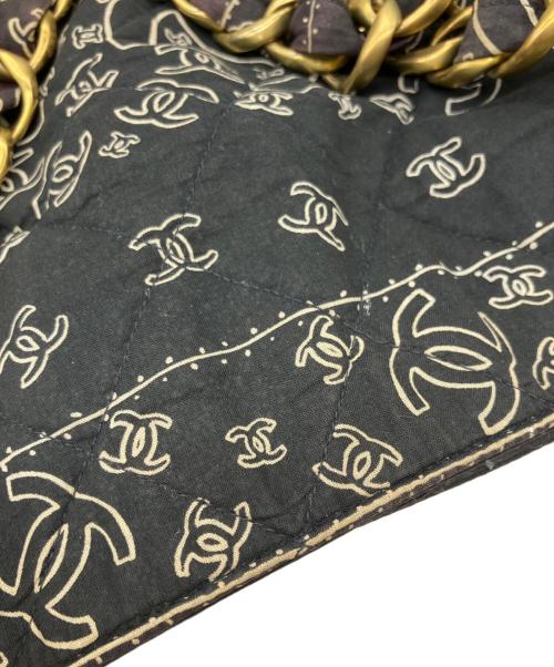 CHANEL（シャネル）CHANEL (シャネル) バンダナ型キルティングトートバッグ ブラックの古着・服飾アイテム