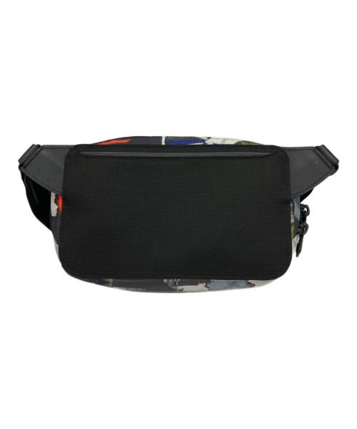 TUMI（トゥミ）TUMI (トゥミ) ALPHA イースト・ウエスト・スリングの古着・服飾アイテム