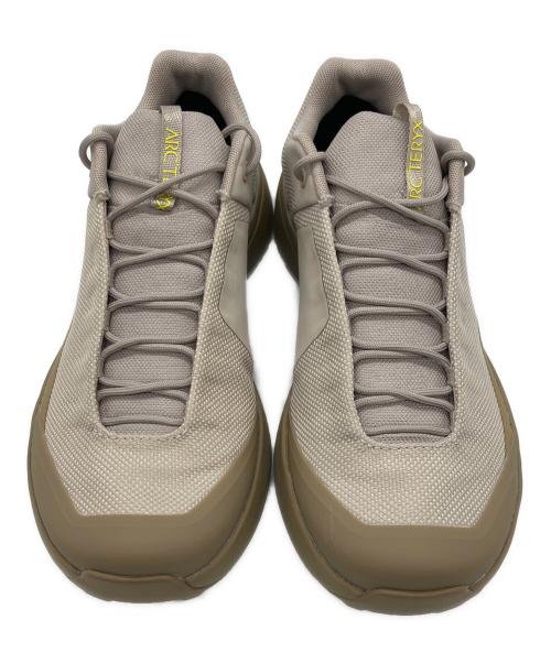 ARC'TERYX（アークテリクス）ARC'TERYX (アークテリクス) シューズ ベージュ サイズ:25.5の古着・服飾アイテム