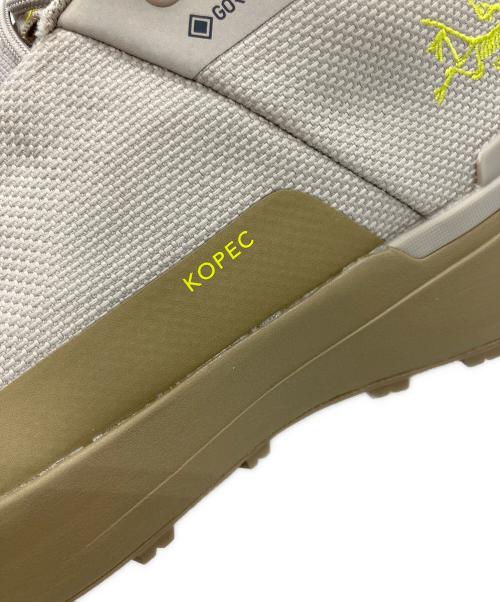 ARC'TERYX（アークテリクス）ARC'TERYX (アークテリクス) シューズ ベージュ サイズ:25.5の古着・服飾アイテム