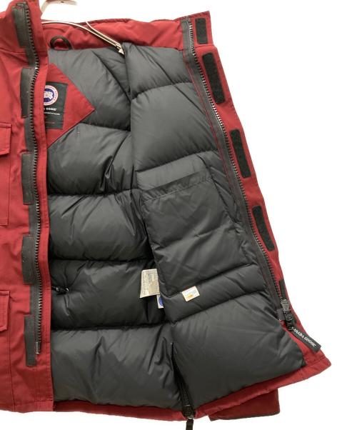 CANADA GOOSE（カナダグース）CANADA GOOSE (カナダグース) ダウンジャケット レッド サイズ:Sの古着・服飾アイテム