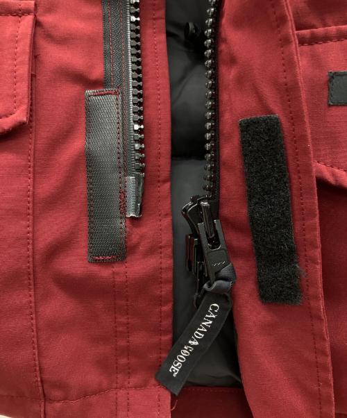 CANADA GOOSE（カナダグース）CANADA GOOSE (カナダグース) ダウンジャケット レッド サイズ:Sの古着・服飾アイテム