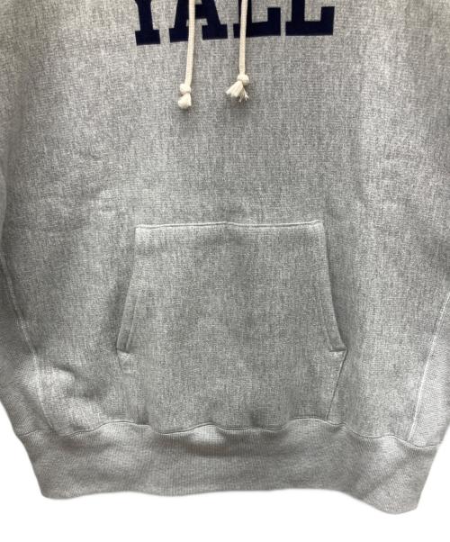 Champion（チャンピオン）Champion (チャンピオン) リバースウィーブプルオーバーパーカー グレー サイズ:LARGEの古着・服飾アイテム