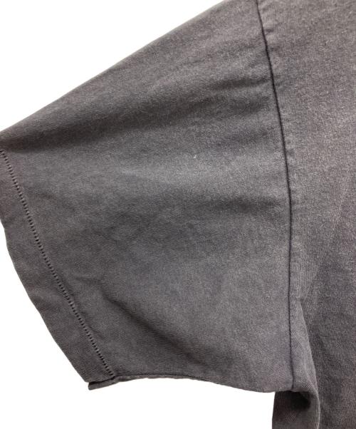 SAINT MICHAEL（セントマイケル）SAINT MICHAEL (セントマイケル) kosuke kawamura (コウスケ カワムラ) プリントTシャツ グレー サイズ:XLの古着・服飾アイテム