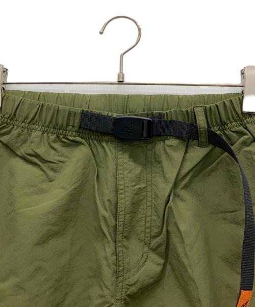 GRAMICCI（グラミチ）GRAMICCI (グラミチ) ナイロンパンツ カーキ サイズ:Mの古着・服飾アイテム
