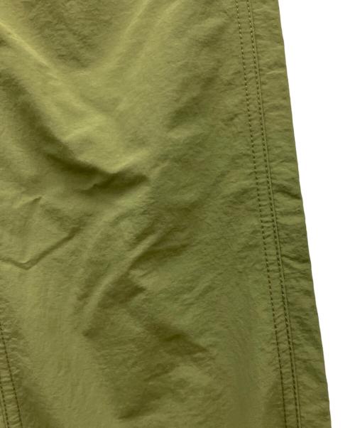 GRAMICCI（グラミチ）GRAMICCI (グラミチ) ナイロンパンツ カーキ サイズ:Mの古着・服飾アイテム