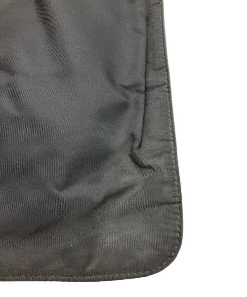 PRADA（プラダ）PRADA (プラダ) ショルダーバッグ ブラックの古着・服飾アイテム