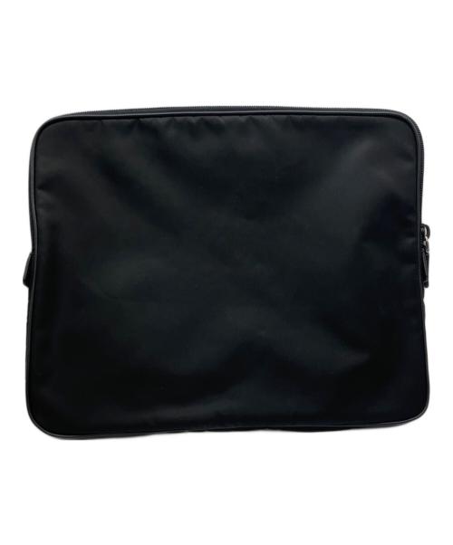PRADA（プラダ）PRADA (プラダ) タブレットポーチ ブラック サイズ:縦27cm 横34cm 厚み3cmの古着・服飾アイテム