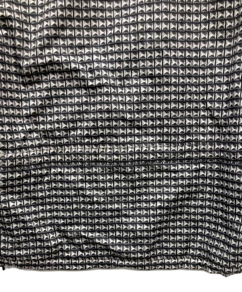 THE NORTH FACE（ザ ノース フェイス）THE NORTH FACE (ザ ノース フェイス) SUPREME (シュプリーム) Studded Mountain Light Jacket ブラック×ホワイト サイズ:Lの古着・服飾アイテム