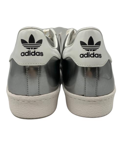 PRADA（プラダ）PRADA (プラダ) adidas (アディダス) ローカットスニーカー シルバー×ホワイト サイズ:27.5㎝ 未使用品の古着・服飾アイテム