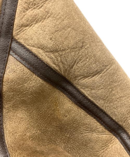 AVIREX（アヴィレックス）AVIREX (アヴィレックス) B-3 ムートンジャケット ブラウン サイズ:38の古着・服飾アイテム