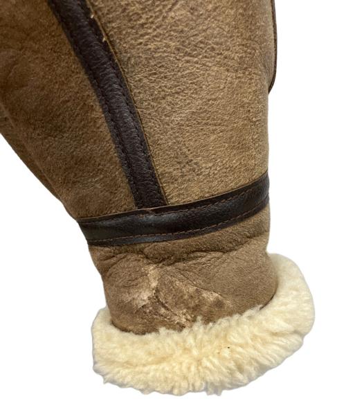 AVIREX（アヴィレックス）AVIREX (アヴィレックス) B-3 ムートンジャケット ブラウン サイズ:38の古着・服飾アイテム