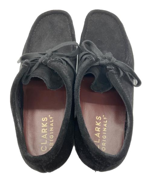 CLARKS（クラークス）CLARKS (クラークス) ワラビーシューズ ブラック サイズ:26の古着・服飾アイテム