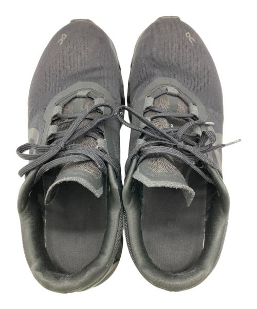 on（オン）on (オン) クラウドモンスター ブラック サイズ:29.5の古着・服飾アイテム