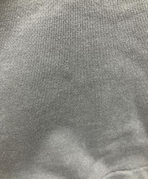 little sunny bite（リトルサニーバイト）little sunny bite (リトルサニーバイト) STRANGER THINGS (ストレンジャーシングス) スウェット グレー×イエロー サイズ:Mの古着・服飾アイテム