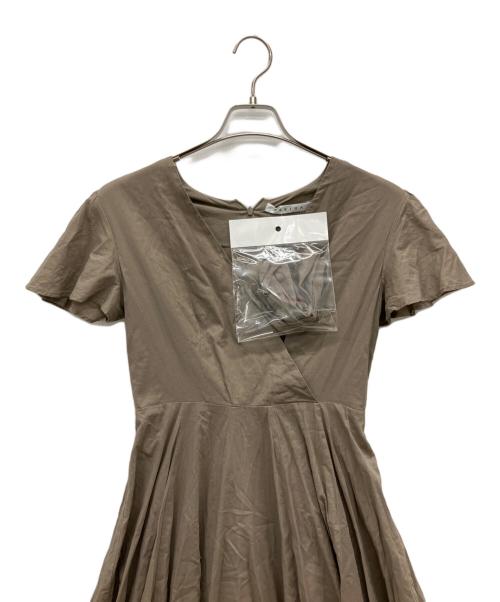 MARIHA（マリハ）MARIHA (マリハ) 半袖ワンピース ベージュ サイズ:36の古着・服飾アイテム