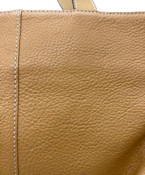 Burberry's（バーバリー）Burberry's (バーバリー) ハンドバッグ キャメルの古着・服飾アイテム