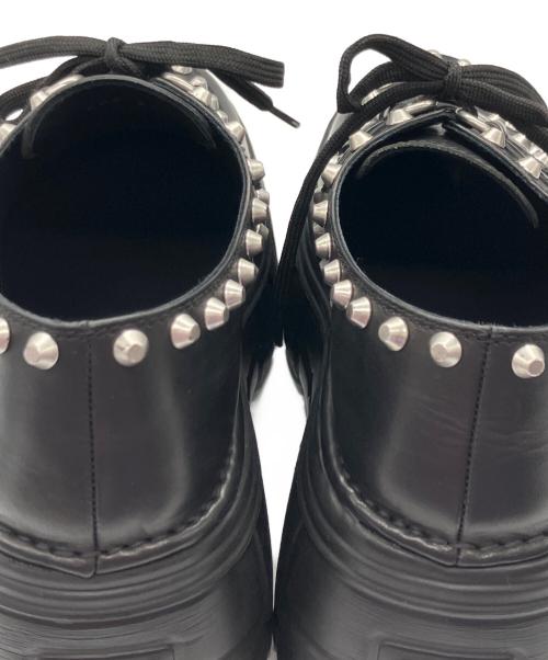 MIU MIU（ミュウミュウ）MIU MIU (ミュウミュウ) スタッズ付厚底スニーカー ブラック サイズ:38の古着・服飾アイテム