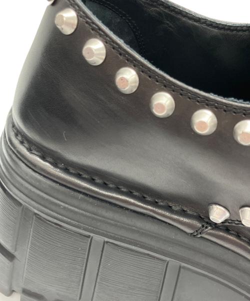 MIU MIU（ミュウミュウ）MIU MIU (ミュウミュウ) スタッズ付厚底スニーカー ブラック サイズ:38の古着・服飾アイテム