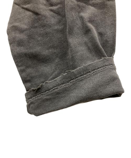 Ameri（アメリ）Ameri (アメリ) HELLO KITTY×Ameri DAMAGE LONG TEE チャコールグレー サイズ:不明の古着・服飾アイテム