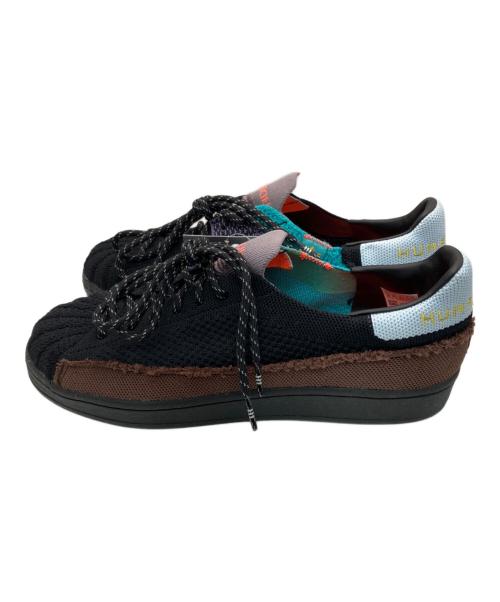 adidas（アディダス）adidas (アディダス) PHARRELL WILLIAMS (ファレルウィリアムス) ローカットスニーカー ブラック サイズ:28 未使用品の古着・服飾アイテム