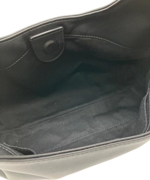 A.P.C.（アーペーセー）A.P.C. (アーペーセー) フェイクレザーハンドバッグ ブラックの古着・服飾アイテム