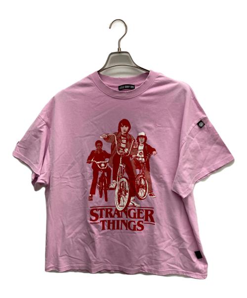 little sunny bite（リトルサニーバイト）little sunny bite (リトルサニーバイト) STRANGER THINGS (ストレンジャーシングス) 半袖カットソー ピンク サイズ:Ｓの古着・服飾アイテム