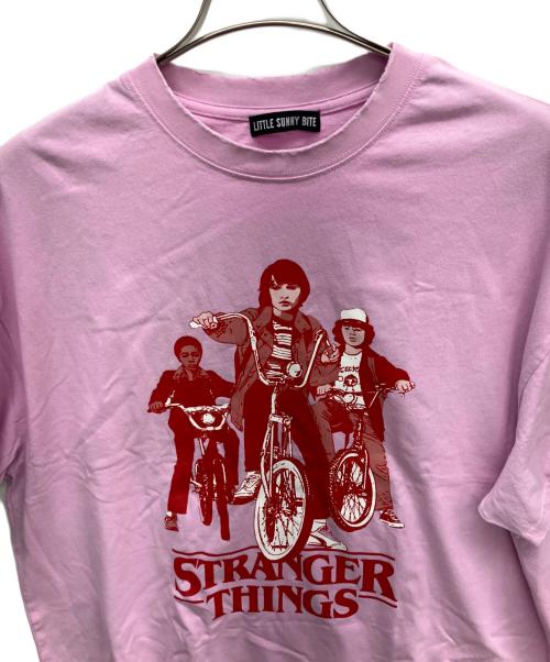 little sunny bite（リトルサニーバイト）little sunny bite (リトルサニーバイト) STRANGER THINGS (ストレンジャーシングス) 半袖カットソー ピンク サイズ:Ｓの古着・服飾アイテム
