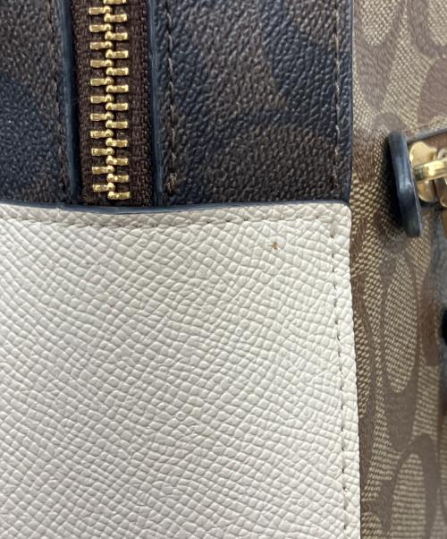 COACH（コーチ）COACH (コーチ) リュック ベージュ×ホワイトの古着・服飾アイテム