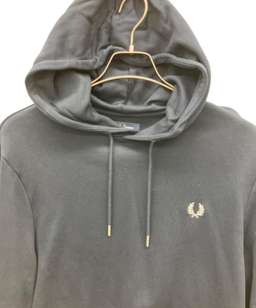 FRED PERRY（フレッドペリー）FRED PERRY (フレッドペリー) プルオーバーパーカー ネイビー サイズ:Mの古着・服飾アイテム