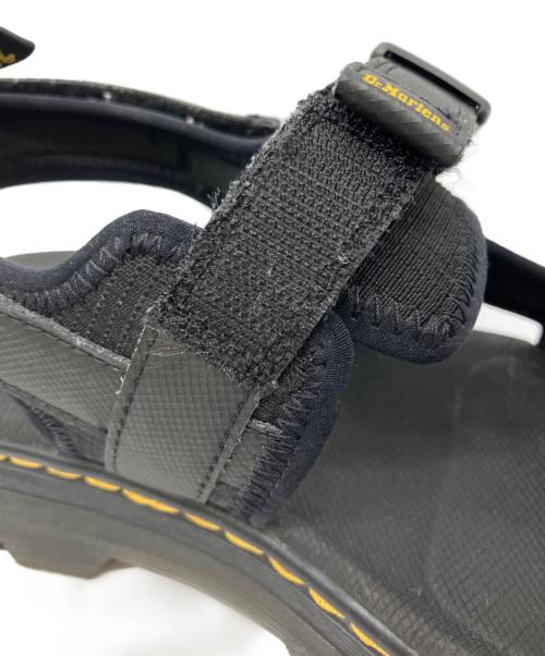 Dr.Martens（ドクターマーチン）Dr.Martens (ドクターマーチン) マルチストラップサンダル ブラック サイズ:UK7の古着・服飾アイテム