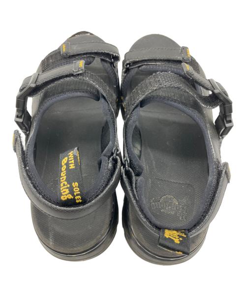 Dr.Martens（ドクターマーチン）Dr.Martens (ドクターマーチン) マルチストラップサンダル ブラック サイズ:UK7の古着・服飾アイテム