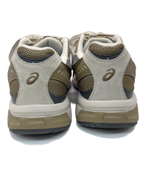 asics（アシックス）asics (アシックス) ローカットスニーカー ブラウン×ホワイト サイズ:24cmの古着・服飾アイテム