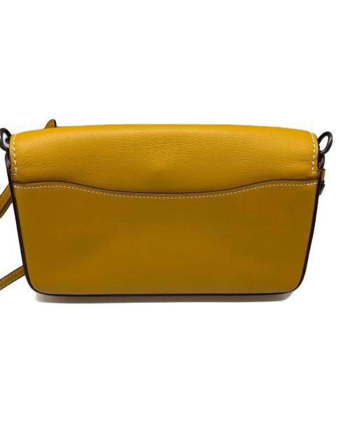 COACH（コーチ）COACH (コーチ) ショルダーポーチ イエローの古着・服飾アイテム